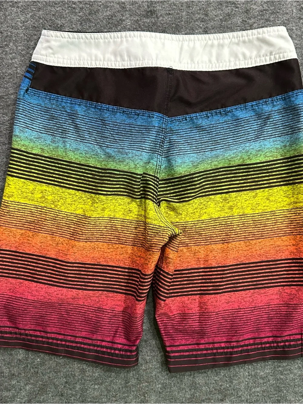 Hurley Youth Board Shorts Size 8/24 Multicolor Striped Swim Trunks - Picture 7 of 7